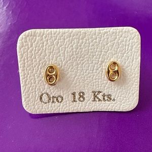 Brand new 18k yellow gold stud earring Gucci style